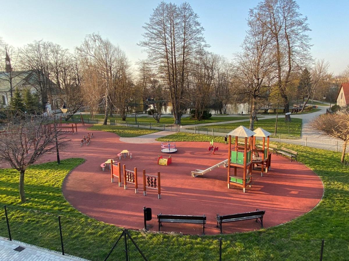 Apartamenty Centrum Andrychów Екстериор снимка